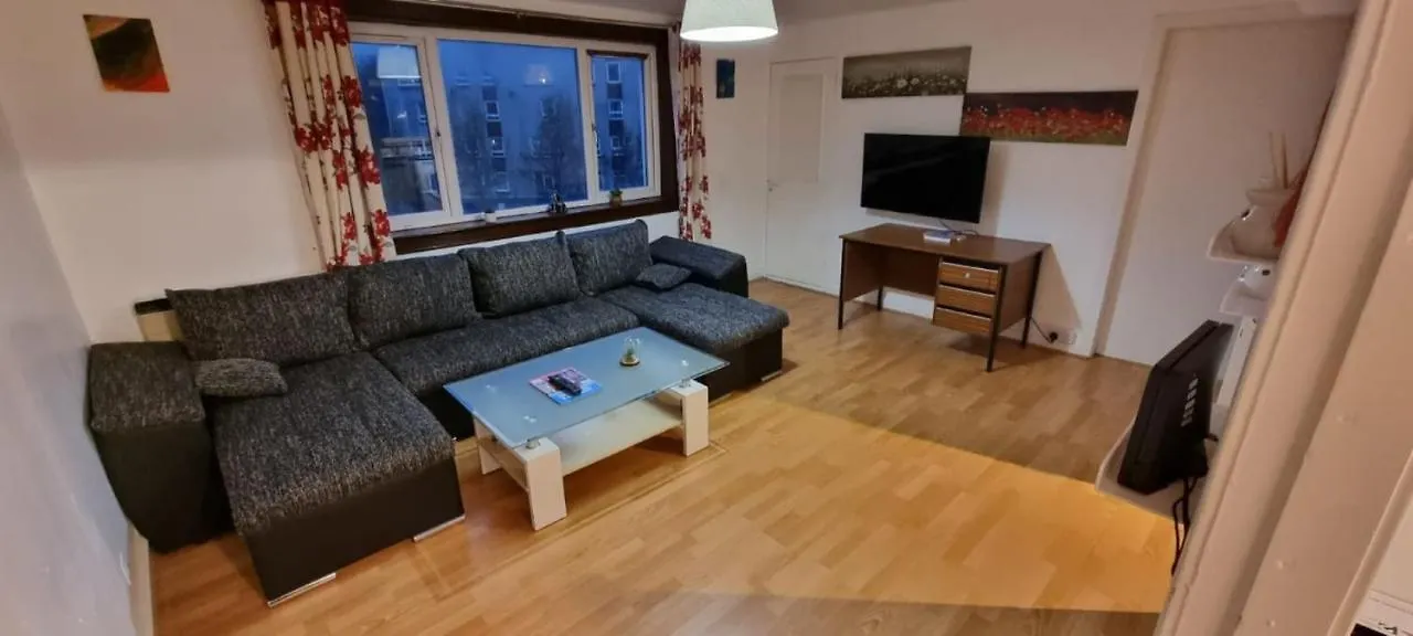 Cosy 2 Bedroom Apartment In The Heart Of Edinburgh - Excellent Location
