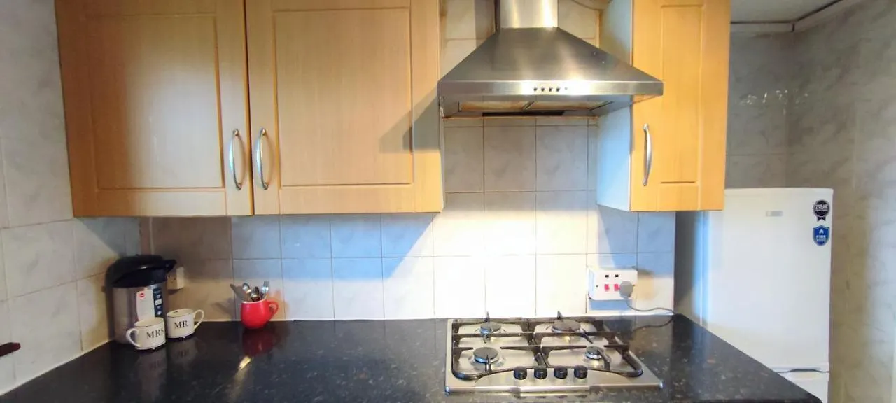 Cosy 2 Bedroom Apartment In The Heart Of Edinburgh - Excellent Location